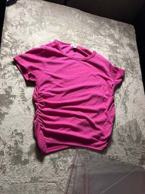 Faded Rose Essentials Hot Pink Ribbed Side Ruched T-Shirt Size L